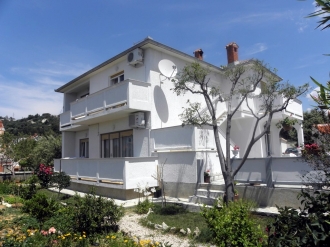 B&B JOSIP 2
