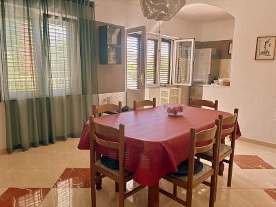 Apartman HRVOJE: