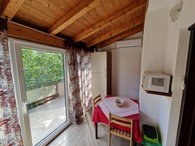 Studio apartman PECO 2: