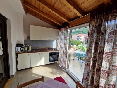 Studio apartman PECO 2: