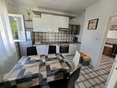 Apartman PITERINA 2: