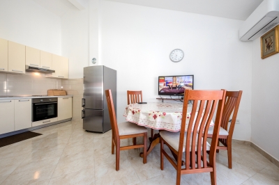 Apartment MAX 3: