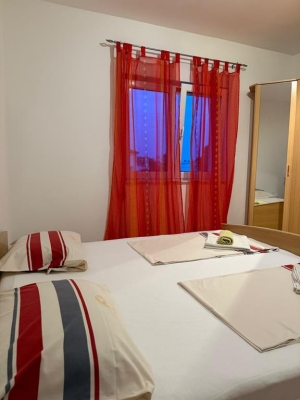 Apartman ROKO 2: