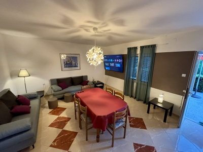 Apartman HRVOJE: