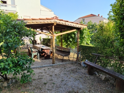 Apartman GUMENI 2: