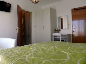 B&B JOSIP 1: