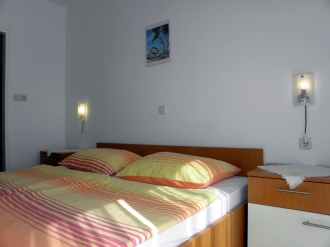 B&B JOSIP 4: