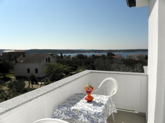 B&B JOSIP 4: