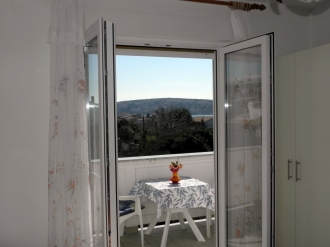 B&B JOSIP 4: