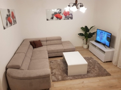 Apartman Dragica 1: