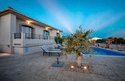 Holiday Home Katarina: