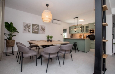 Holiday Home Katarina: